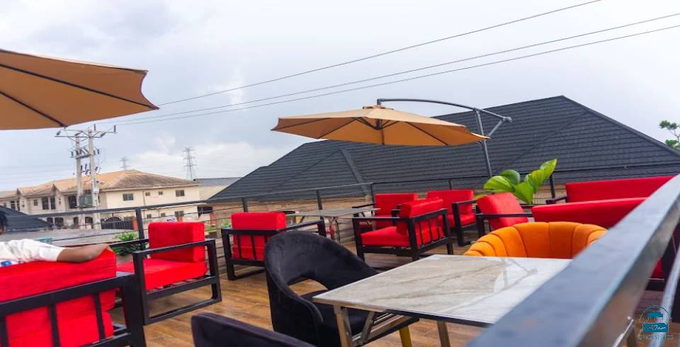 Aveyah Luxury Apartments 